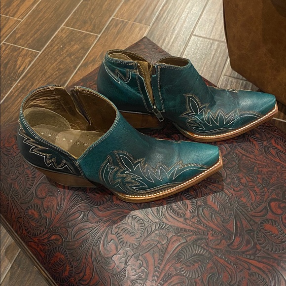 Teal Leather Western Ariat Ankle Boots - Picture 2 of 3